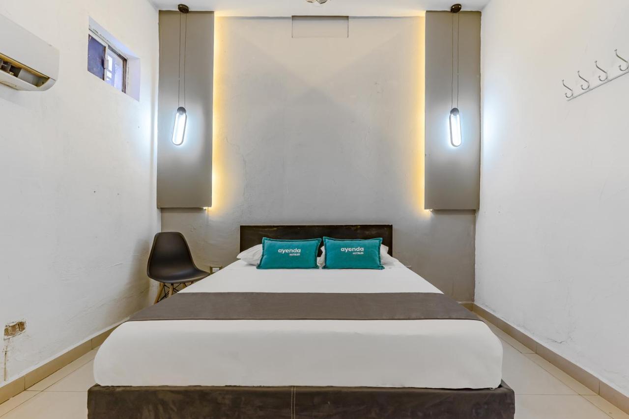 Ayenda Blue Cristal Otel Monterrey Dış mekan fotoğraf